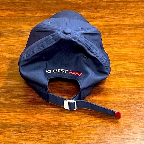 Paris St Germain Jordan X Nike - Paris St Germaine Hat - Picture 2 of 3